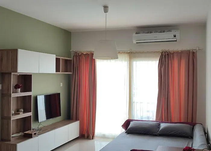 Apartment Caesar & - 1 Bed Luxury Trikomo