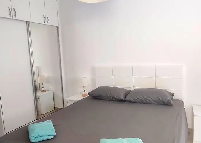 Caesar & - 1 Bed Luxury Apartment *